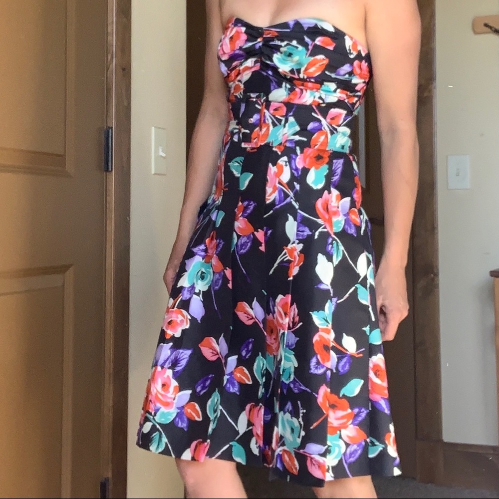 Express strapless floral dress size 4